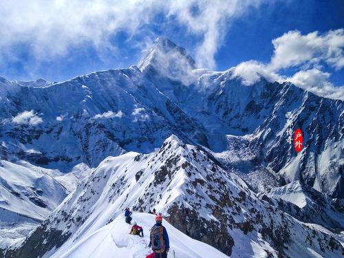 攀登 2025,展望未来,共创辉煌